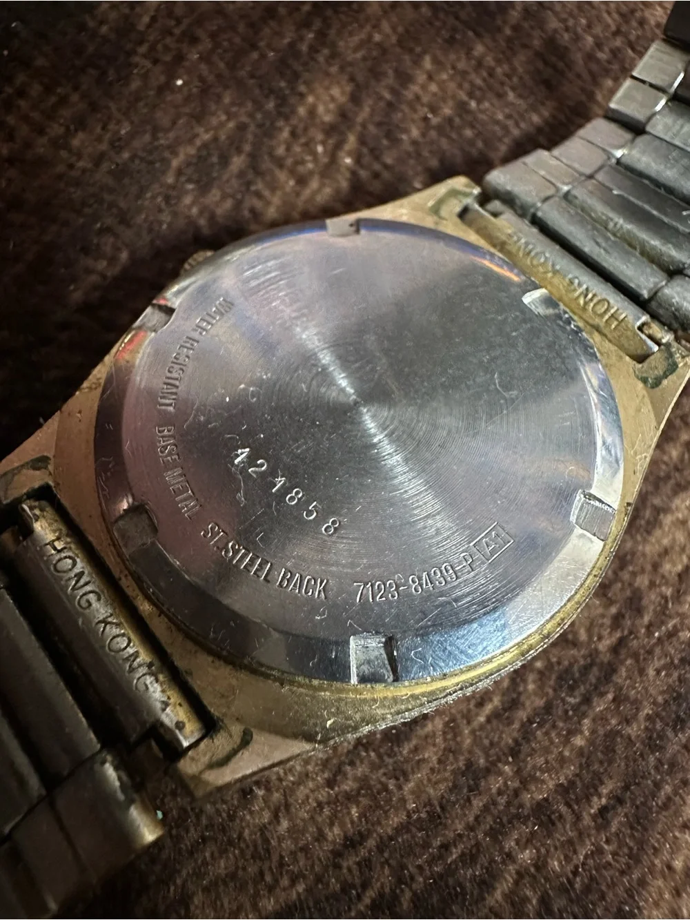 Seiko Vintage SQ 8C23-6010 Gold Face Day Date